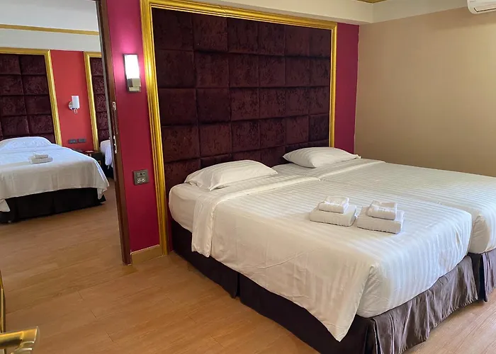 Grand Pink Hotel Hatyai Hat Yai